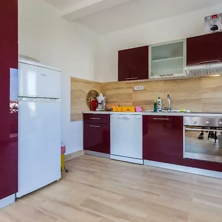Slavija Apartmán *