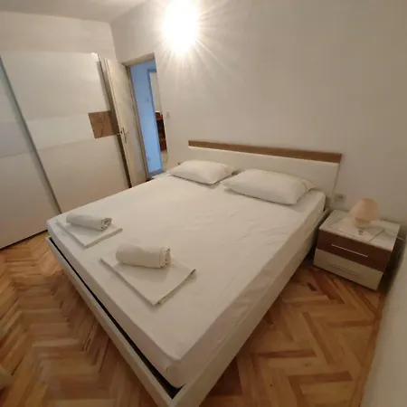 Apartmán Slavija *